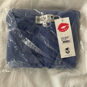 NWT WildFox V-Neck Sweater